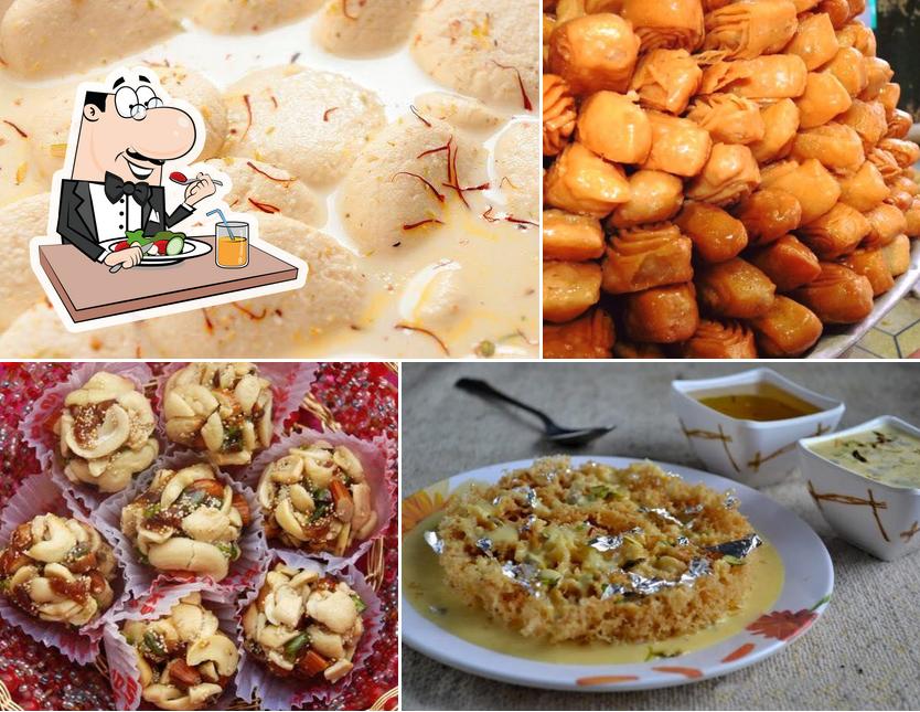 Food at New Mithai Ghar