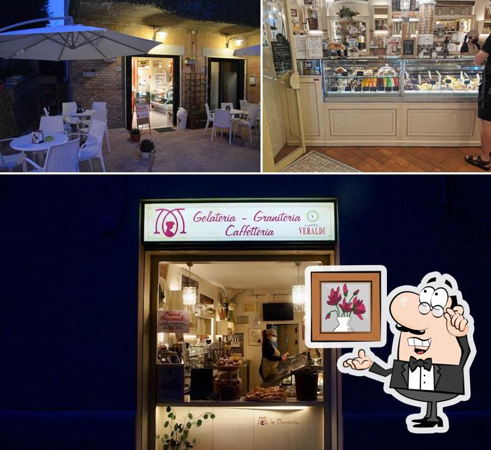 Dai un'occhiata agli interni di Gelateria La Mandorla - Gelateria artigianale graniteria Siena