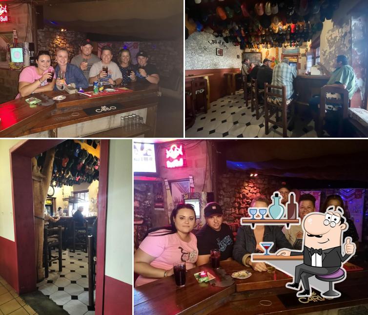 Puffies Pub & Lounge