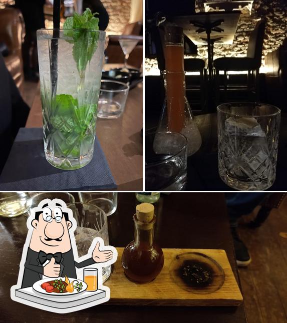 Platti al Dive Cocktail House