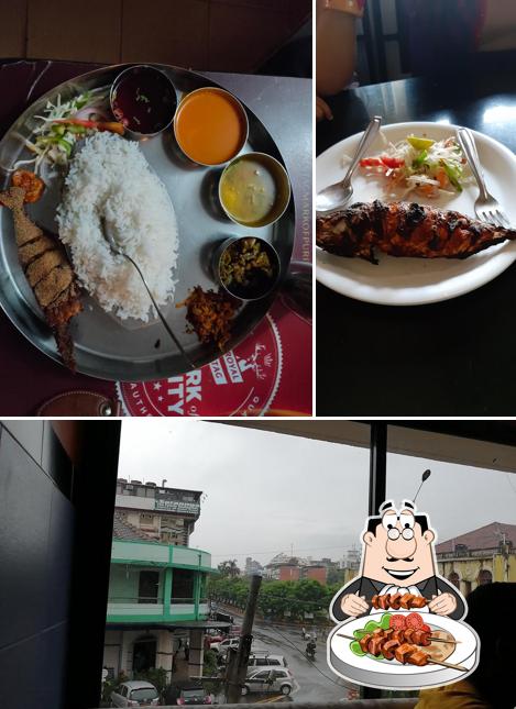Among different things one can find food and exterior at Hotel Preethi