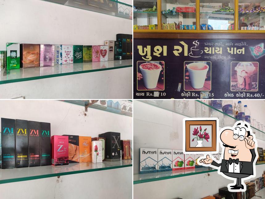 The interior of Khusro chai pan