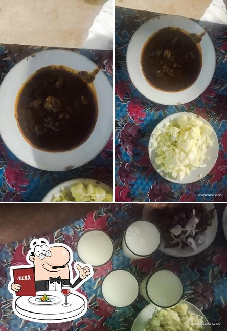 Food at Puzhayoram Toddy Shop