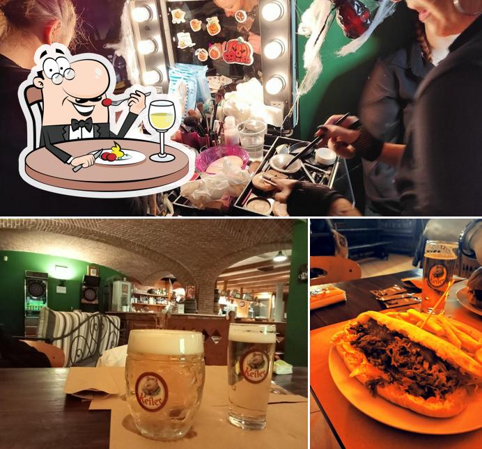 Panino con maiale stirato al Rotarius pub