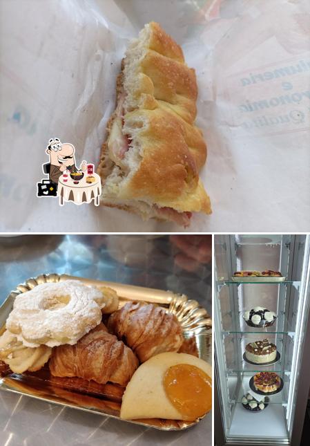 Cibo al Bar Panificio Pasticceria Burresi