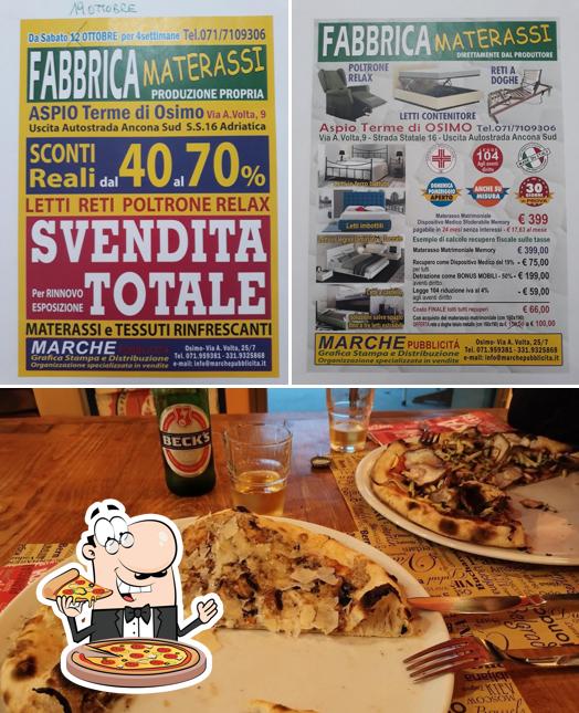 Prova una pizza a Pizzeria del Paese