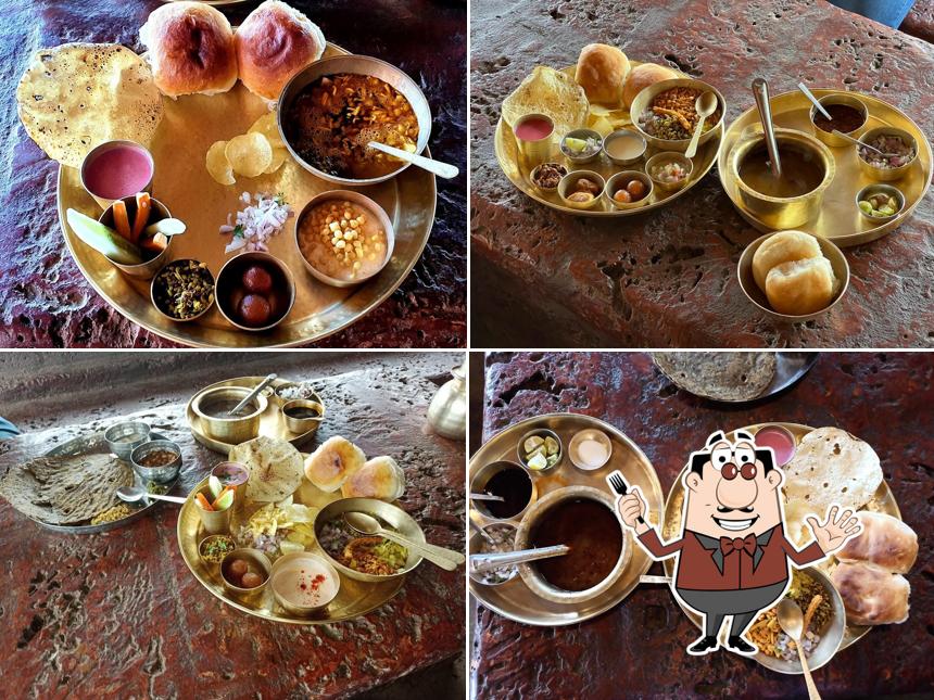 Rau - Misal House & Rau Wada