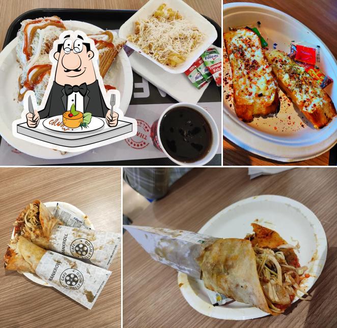 Food at Cafe Bollywood कॅफे बॉलिवूड