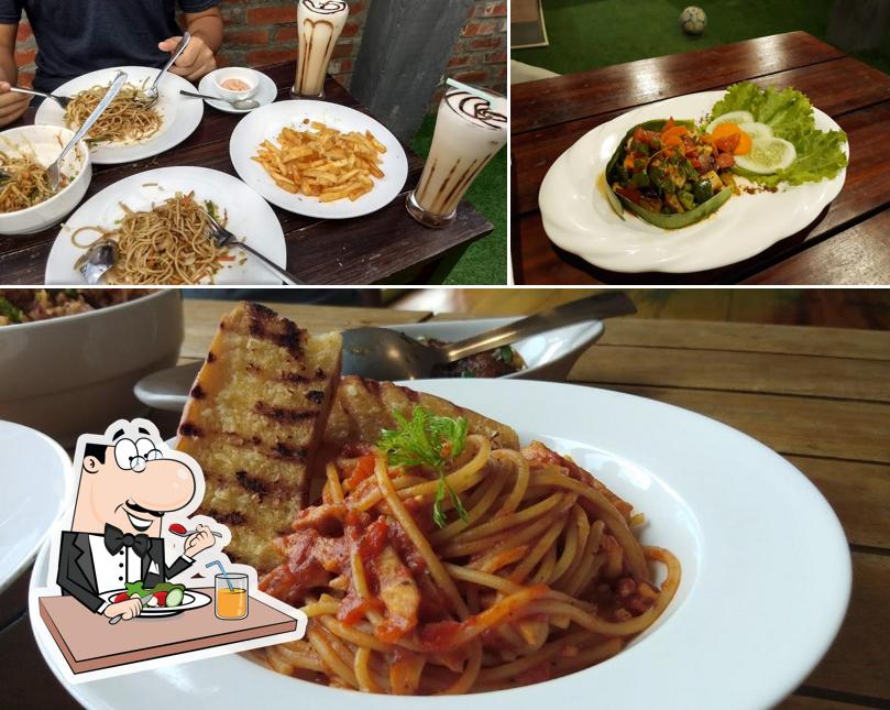 Meals at D-BOX Café
