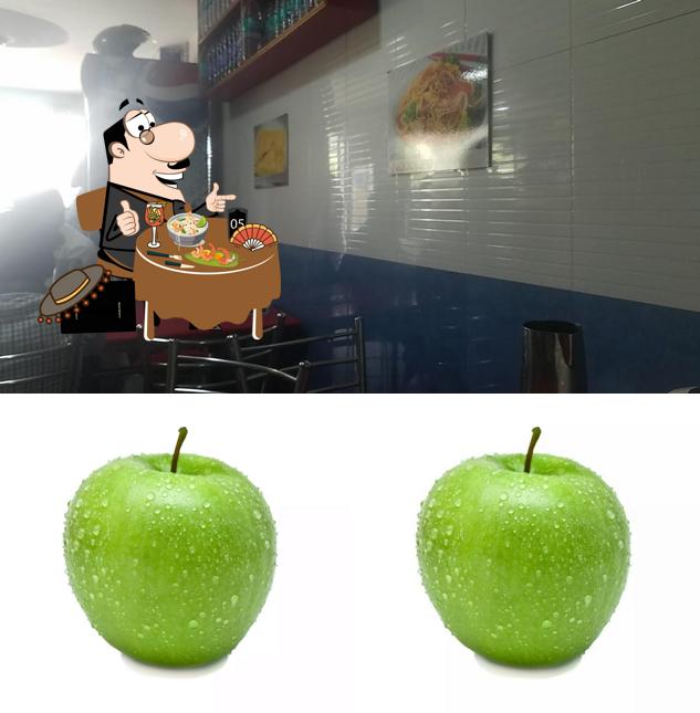Meals at Green Apple Juice Shop