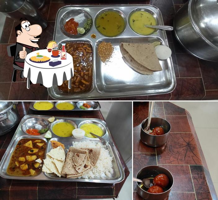 Cheese plate at Bhande Bhojanalay
