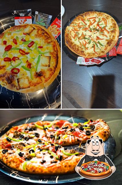 Pick pizza at Pizzeto