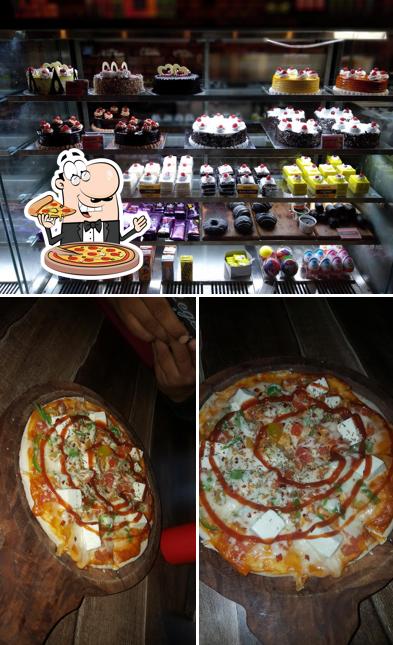 Get pizza at Cafe DiKo
