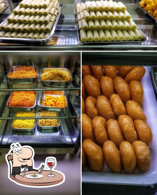 Food at Rajaveni Sweets
