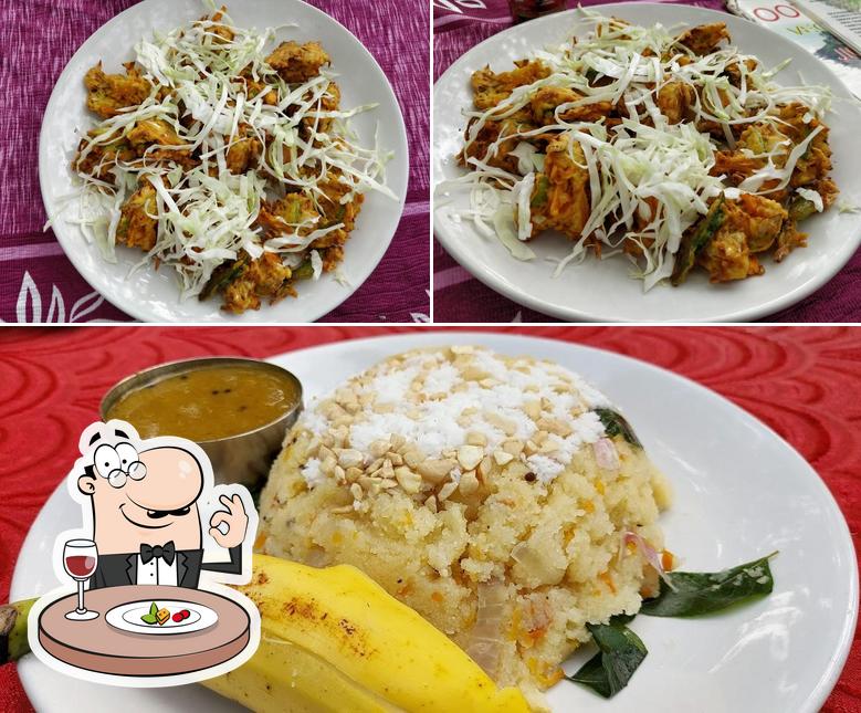 Food at Oottupura Vegetarian Restaurant