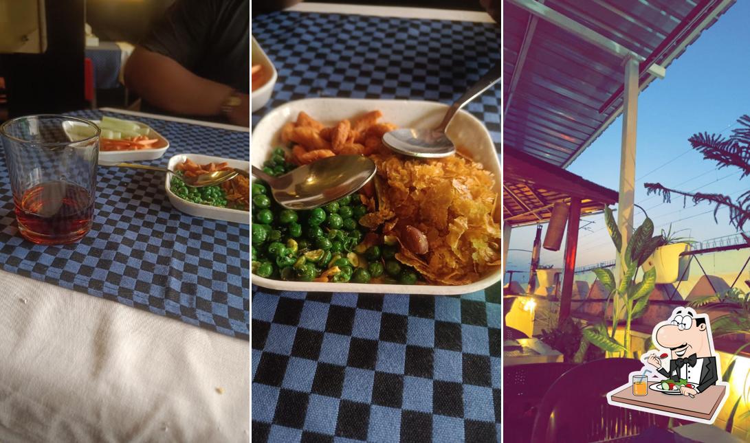 Food at Adit Shravan Bar