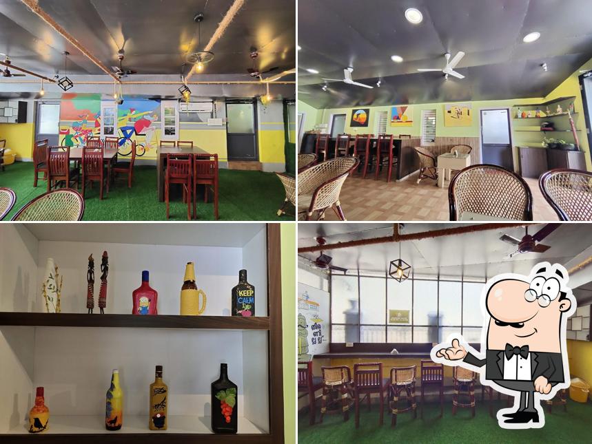 Check out how JUICE & CHAI POINT looks inside