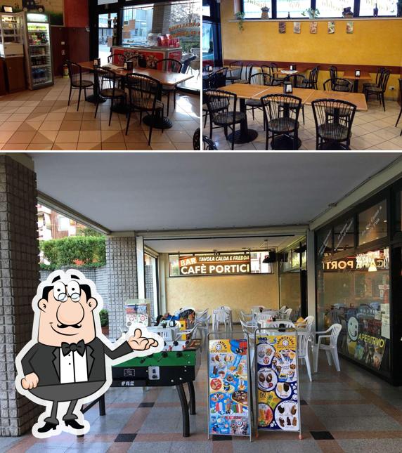 Dai un'occhiata agli interni di Bar Cafè Portici