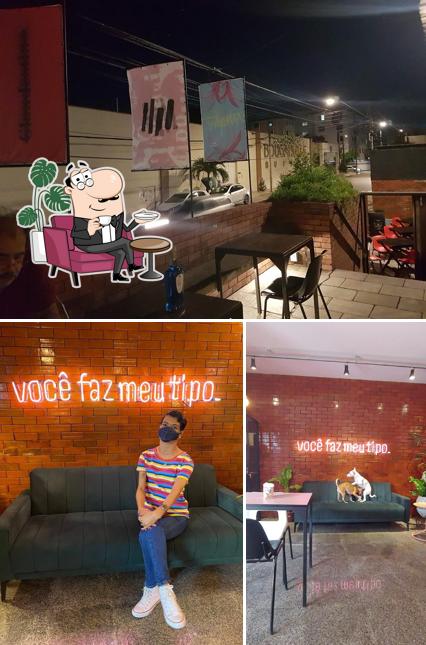 Veja imagens do interior do Tipo Café
