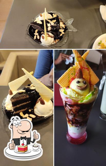 Don’t forget to try out a dessert at Dolphin Bakes ‘N’ Ice Creams
