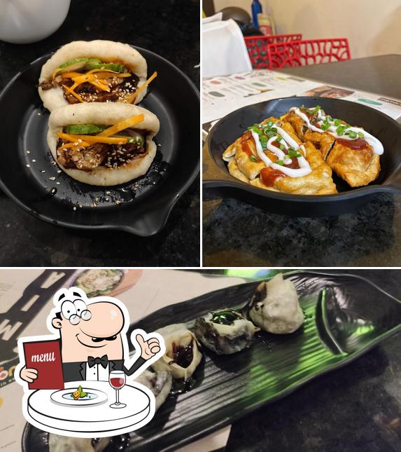 Meals at Momomia