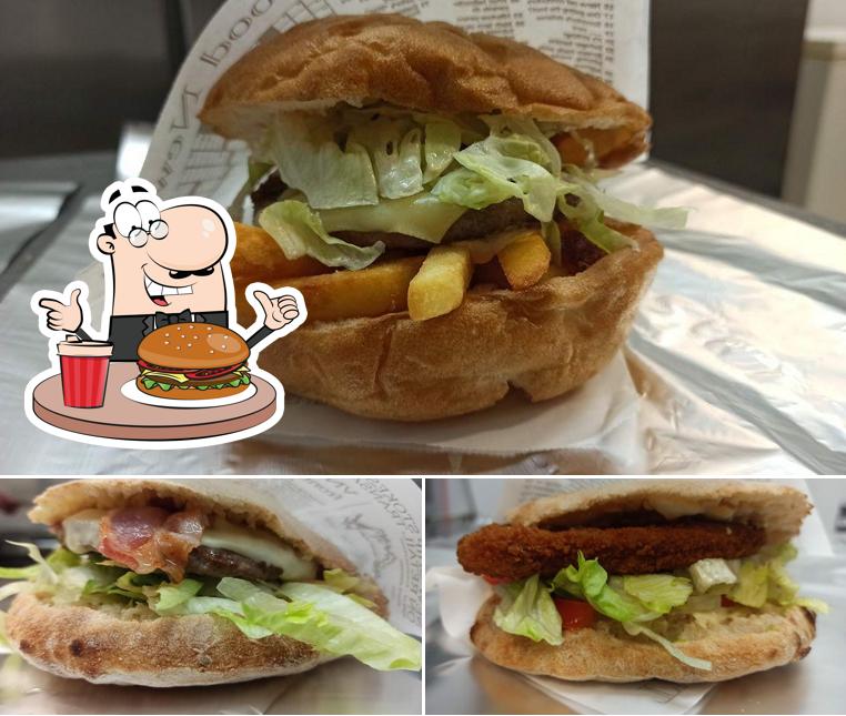Prova un hamburger a Al Tepee di Francesco Mannu