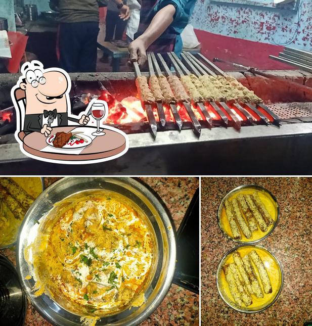 Qureshi kabab House serves meat dishes
