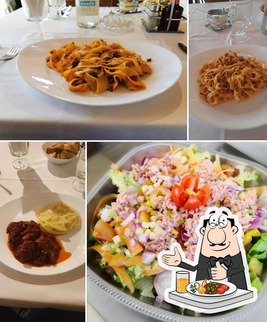 Tagliatelle al Antica Trattoria Corradini