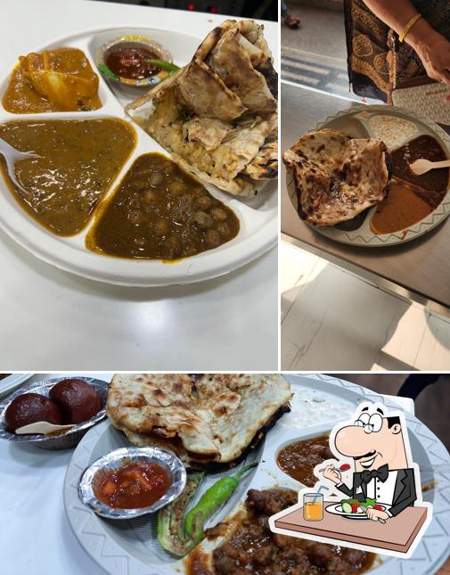 Roti at Dilliwale Pahelvanjee's Chole Bhature