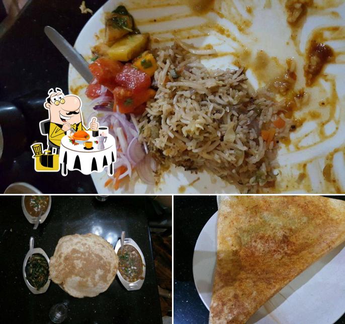 Food at Dwaraka Hotel
