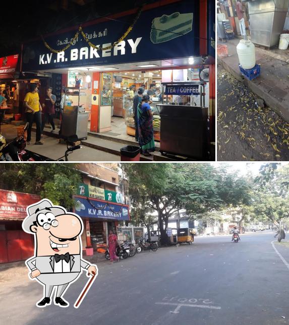 Check out how KVR Bakery looks outside