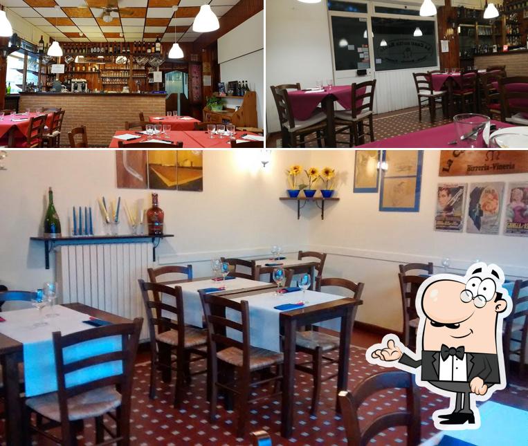 Dai un'occhiata agli interni di La Cantinetta Reale