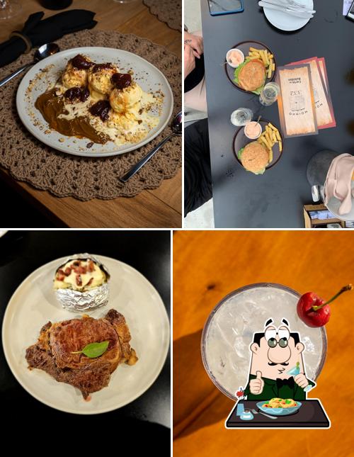 Comida em Restaurante Moinho 332