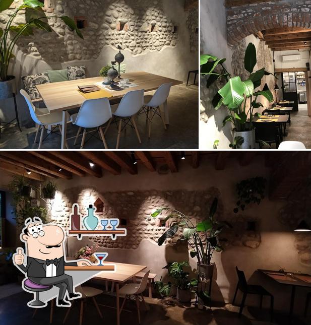 Gli interni di Noikos Bistrot