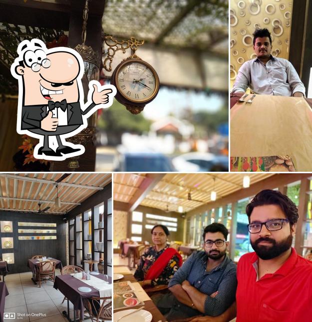 Hotel Radhika AC Family Garden Restaurant