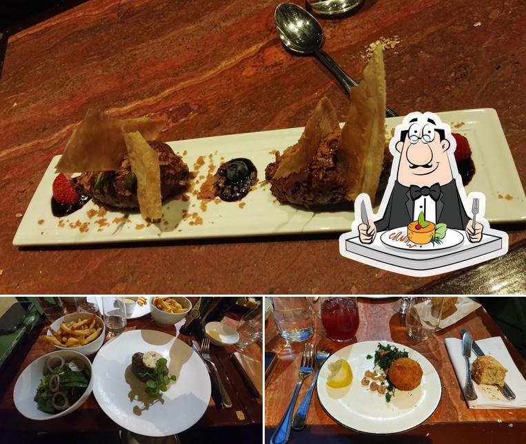 Plats à La Quincaillerie