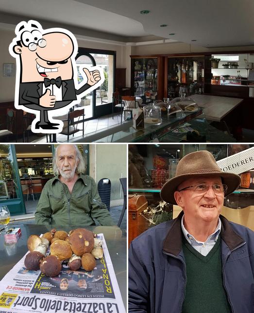 Vedi questa foto di Caffè Clarizia