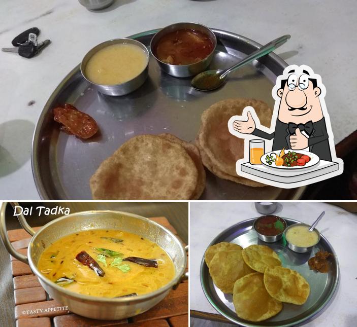 Meals at Agrawal Puri Bhandar