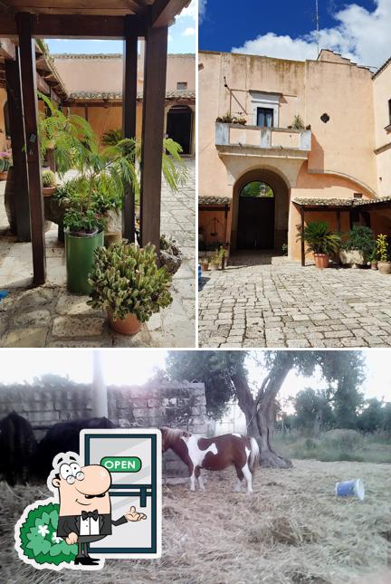 Gli esterni di Agriturismo masseria fortificata Oasi Rupestre
