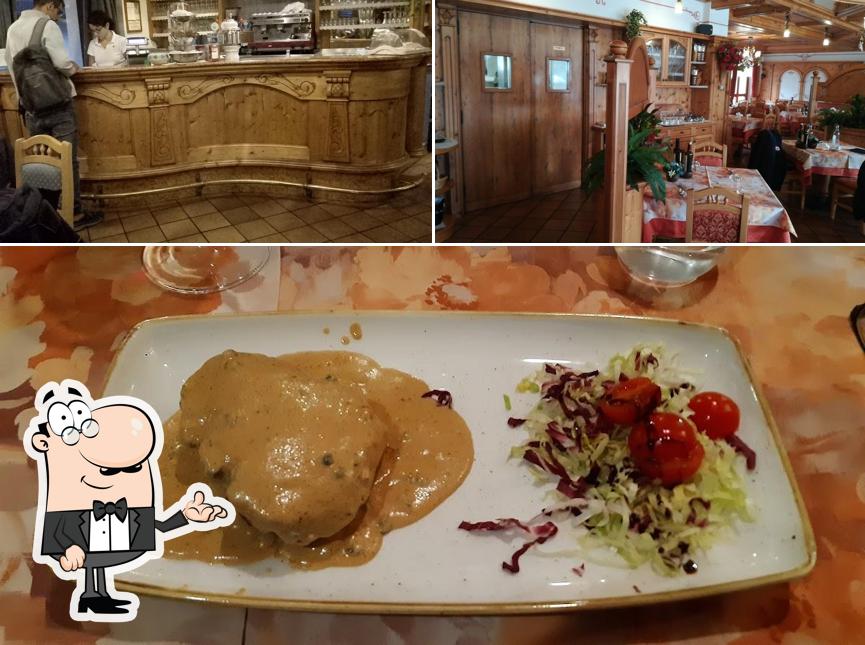 La foto di interni e cibo da Ristorante Traviolo