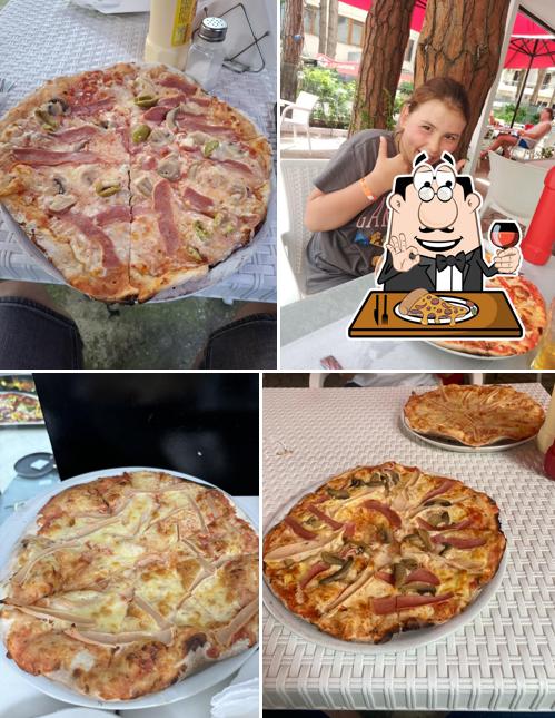 Restaurant & Pizzeria and Fast Food Mali i Robit
