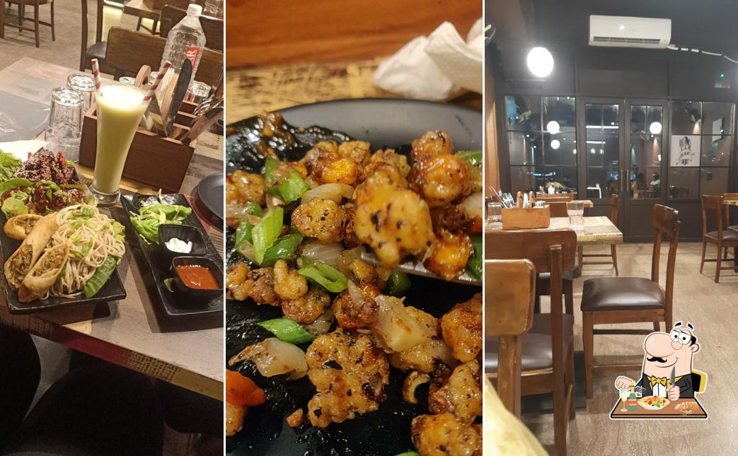 Food at Retro Thrill Cafe