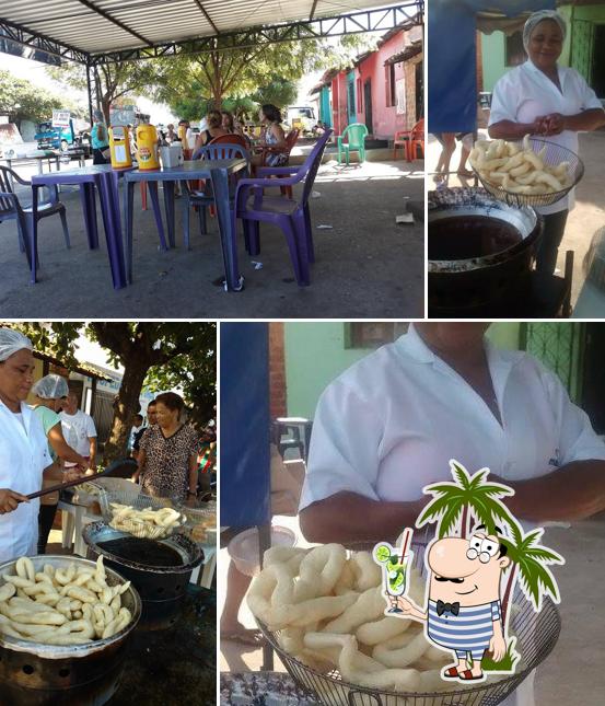 Anunciação Do Bolo Frito