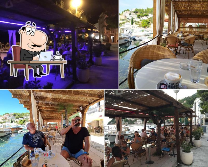 Caffe Bar Pere S Mora