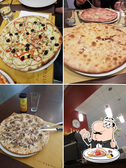 Prenditi tra le molte varianti di pizza