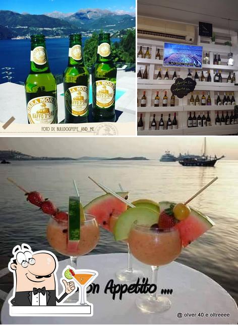 Prova un drink dal menu