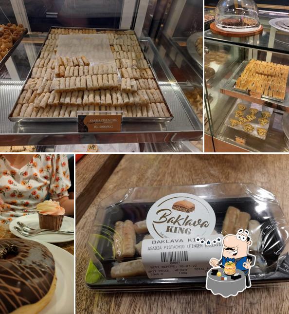 Food at Baklava King