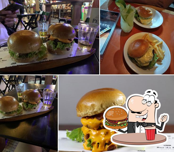Experimente um hambúrguer no Bar da Rio Drink & Food