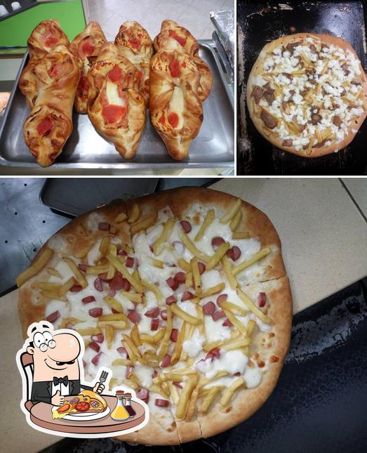 Prenditi una pizza a Na tazzulella e cafè