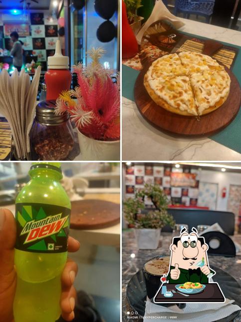 Food at Pizza Host 4.3 - Gonda